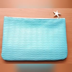 Ipsy Light Blue Makeup Bag